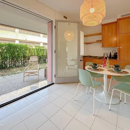 Apartamento Aspromonte Lakeside - Garden Retreat