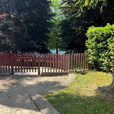 Aspromonte Lakeside - Garden Retreat Apartment Lecco