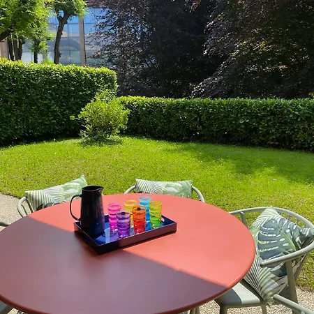 Apartment Aspromonte Lakeside - Garden Retreat *