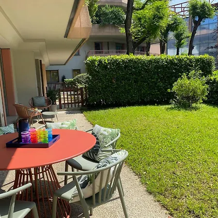 Aspromonte Lakeside - Garden Retreat Apartment Lecco