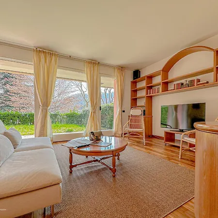 Appartement Aspromonte Lakeside - Garden Retreat *
